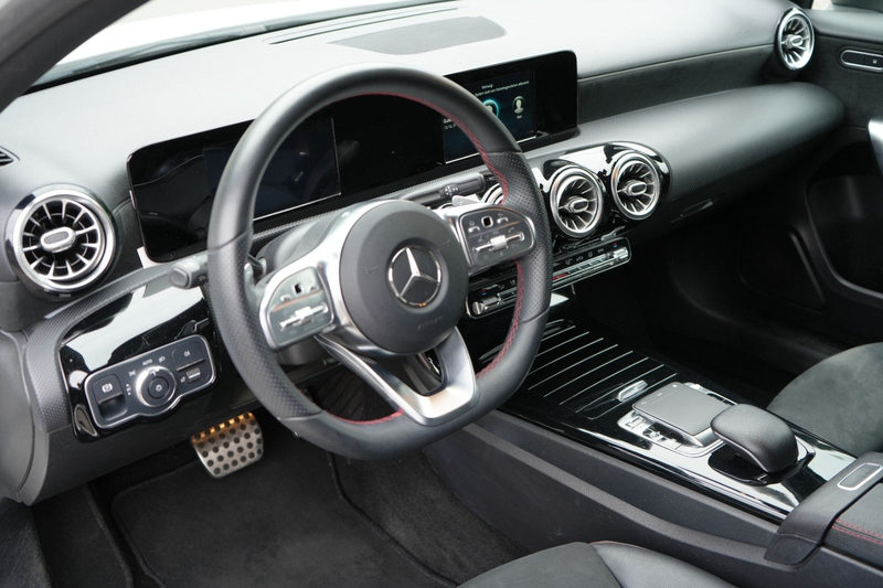 Mercedes-Benz A 200 Aut./Amg Line/1.Hand/LED/Carplay/Kamera — photo 10