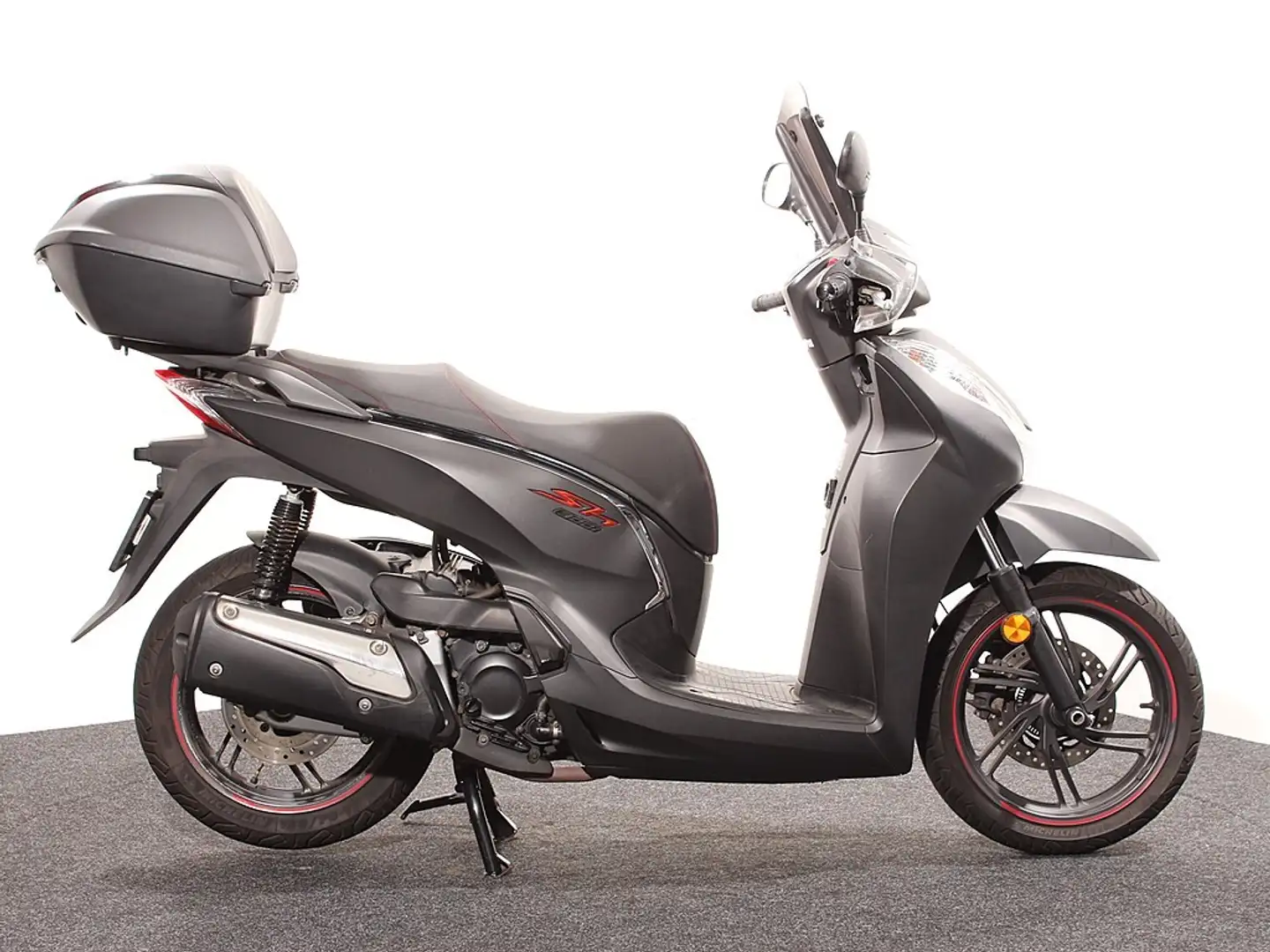 Honda SH 300 ABS Noir - 1