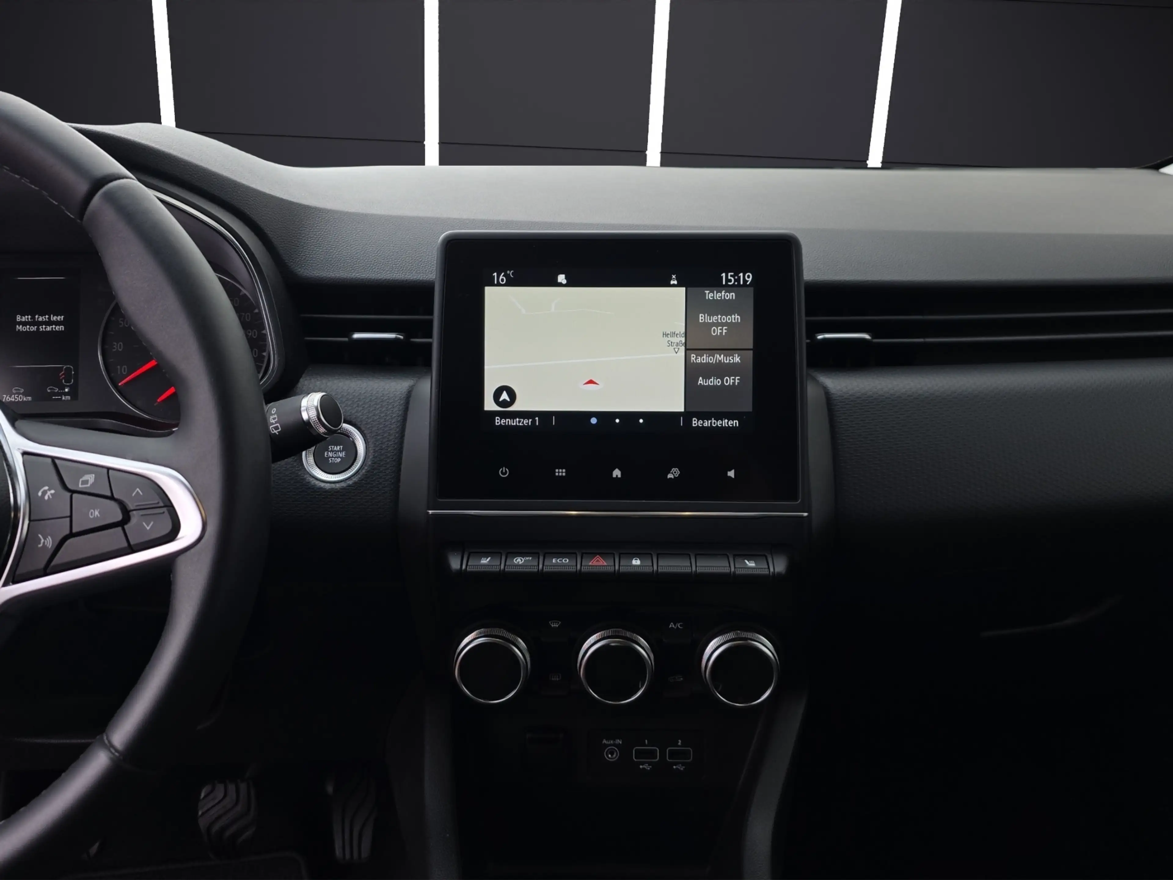 Renault Clio BUSINESS EDITION TCe 90 Navi Sitzheizung Klimaautomatik — photo 12