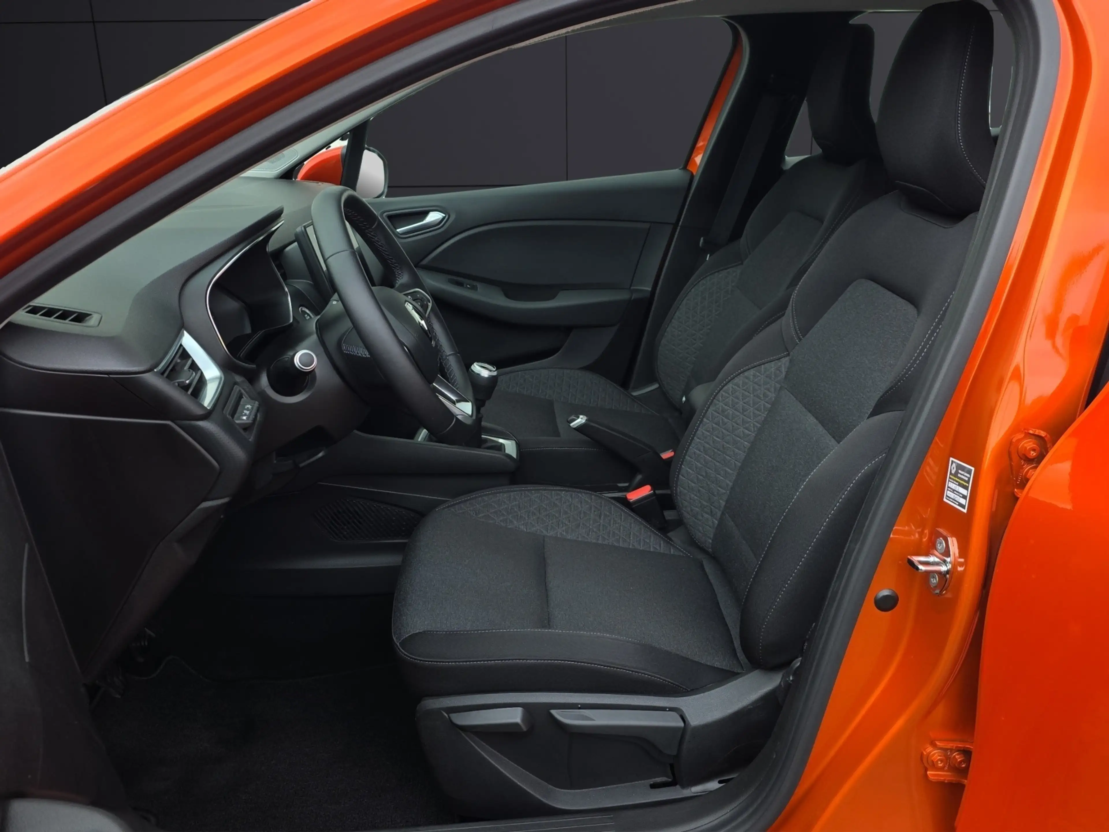 Renault Clio BUSINESS EDITION TCe 90 Navi Sitzheizung Klimaautomatik — photo 10