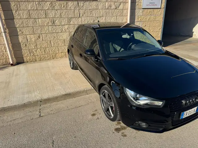 Audi A1 A1 I 2010 Sportback Sportback 1.6 tdi s-tronic
