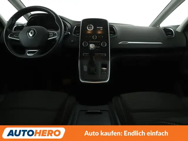 Renault Grand Scenic view 12