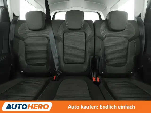 Renault Grand Scenic view 15
