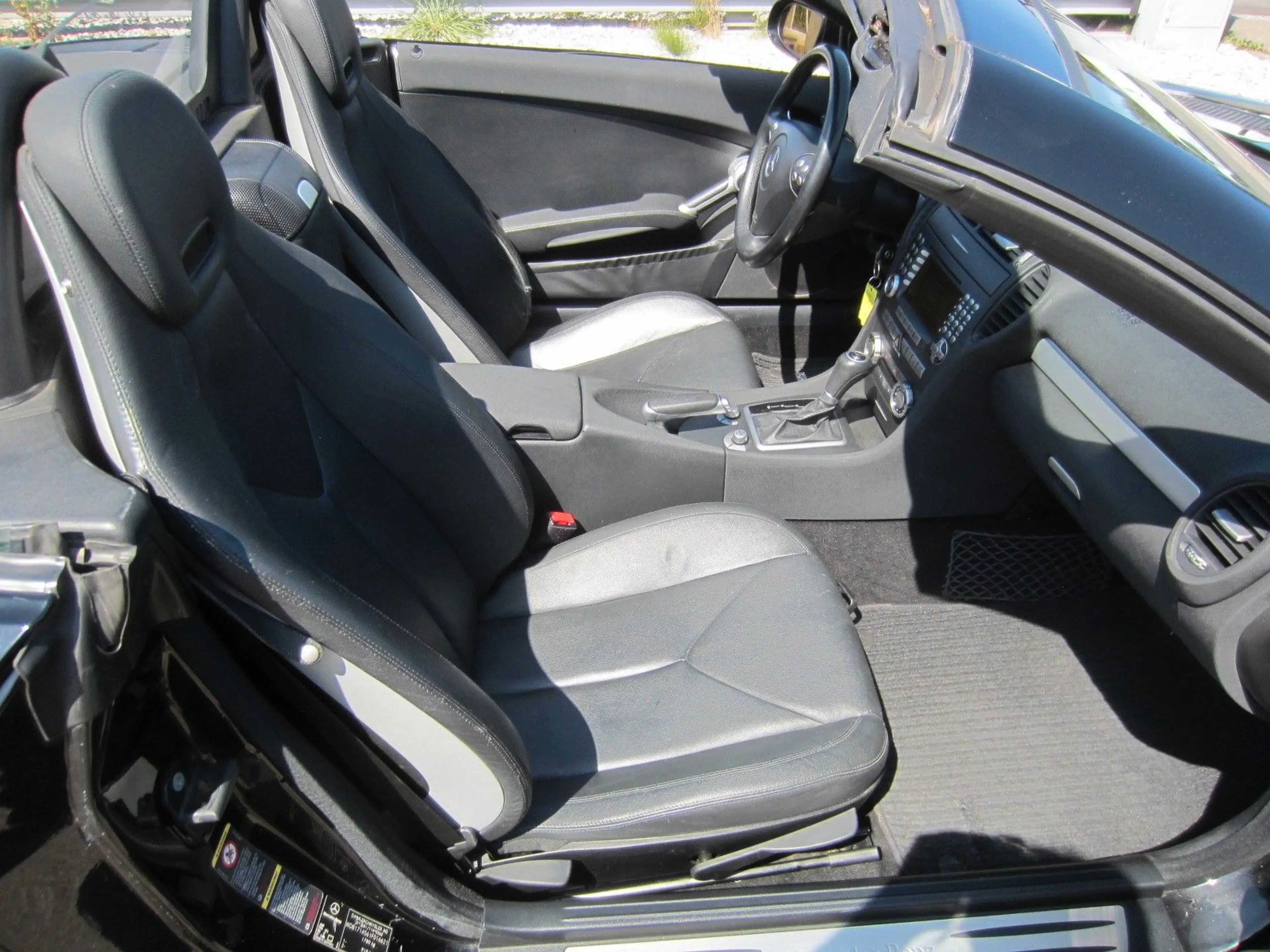 Mercedes-Benz SLK 350 Roadster — photo 8