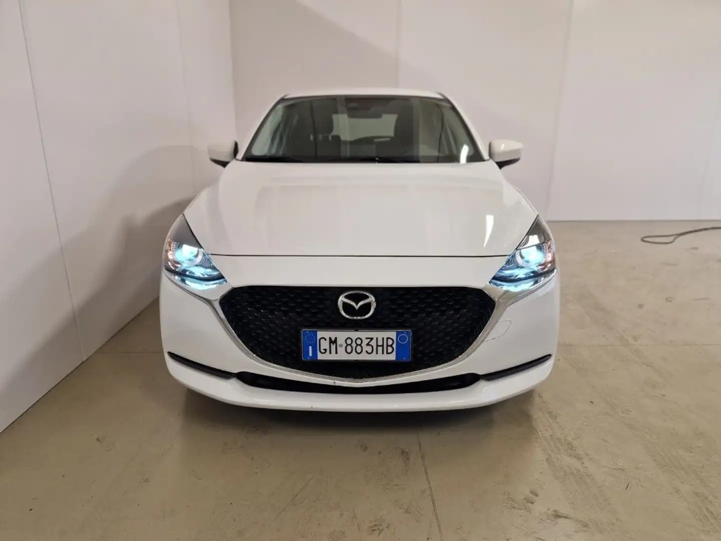 Mazda 2 1.5 e-Skyactiv-G 90 CV M Hybrid Evolve Bianco - 2