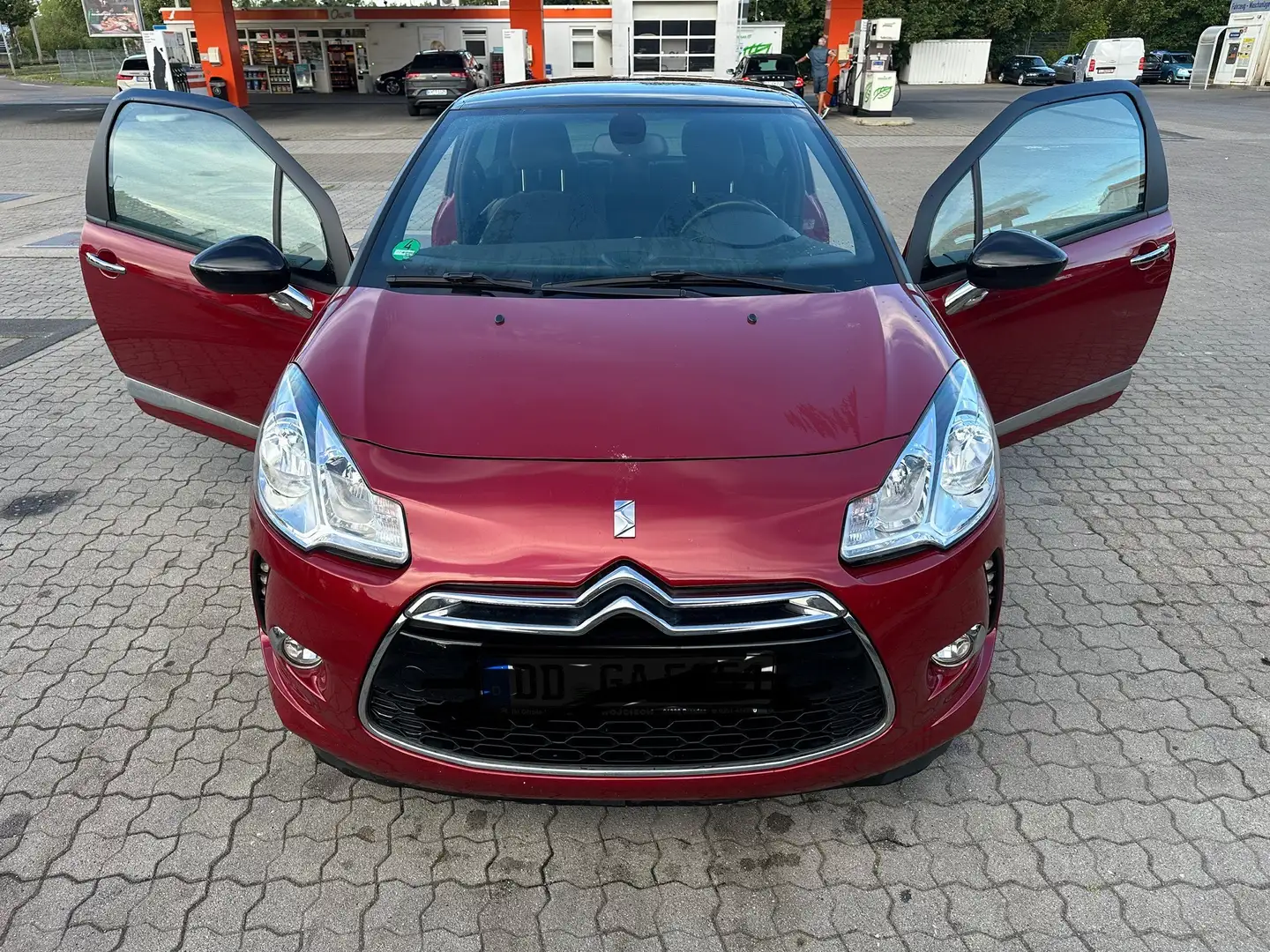 Citroen DS3 SportChic Rot - 1