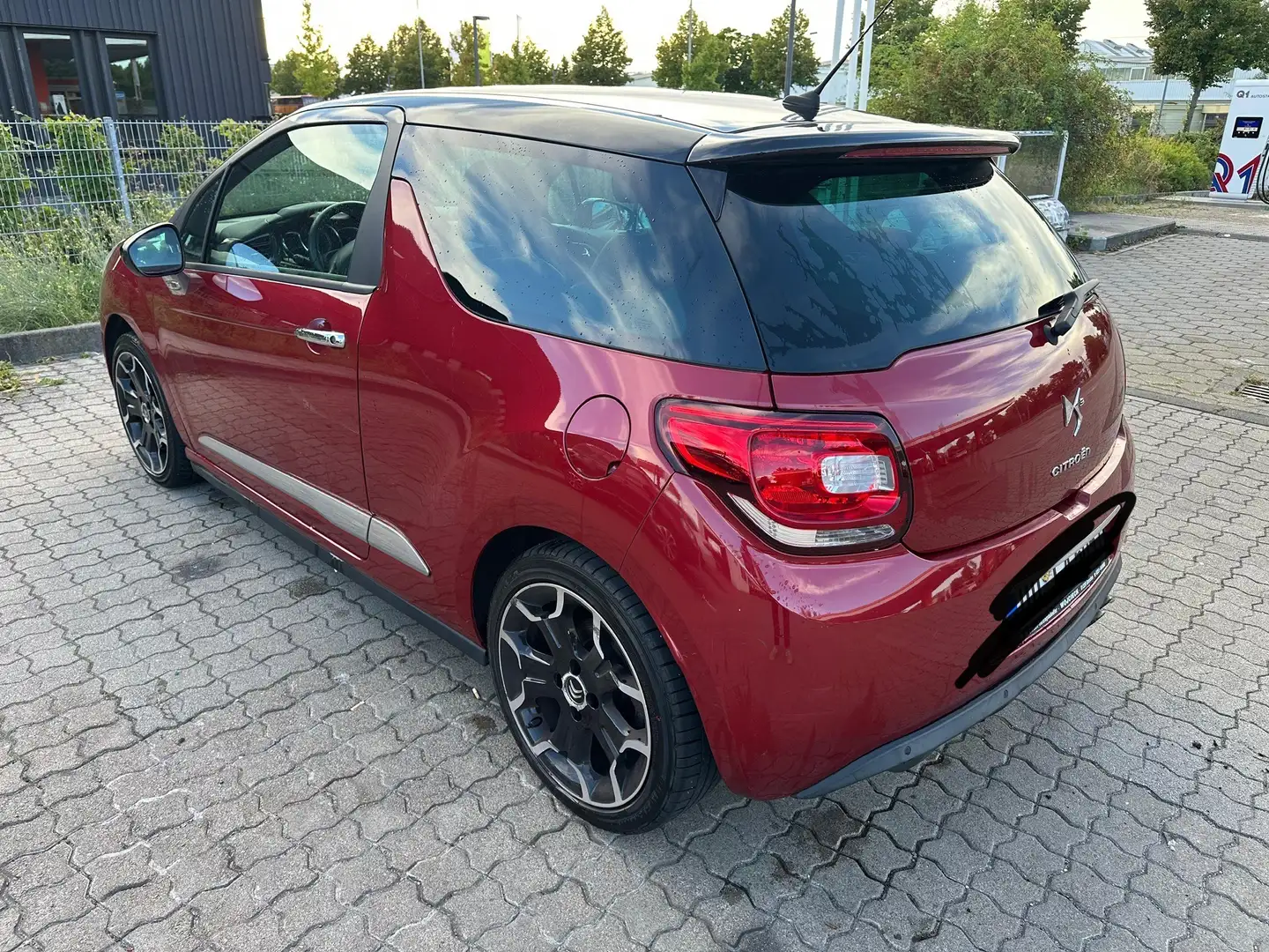 Citroen DS3 SportChic Rot - 2