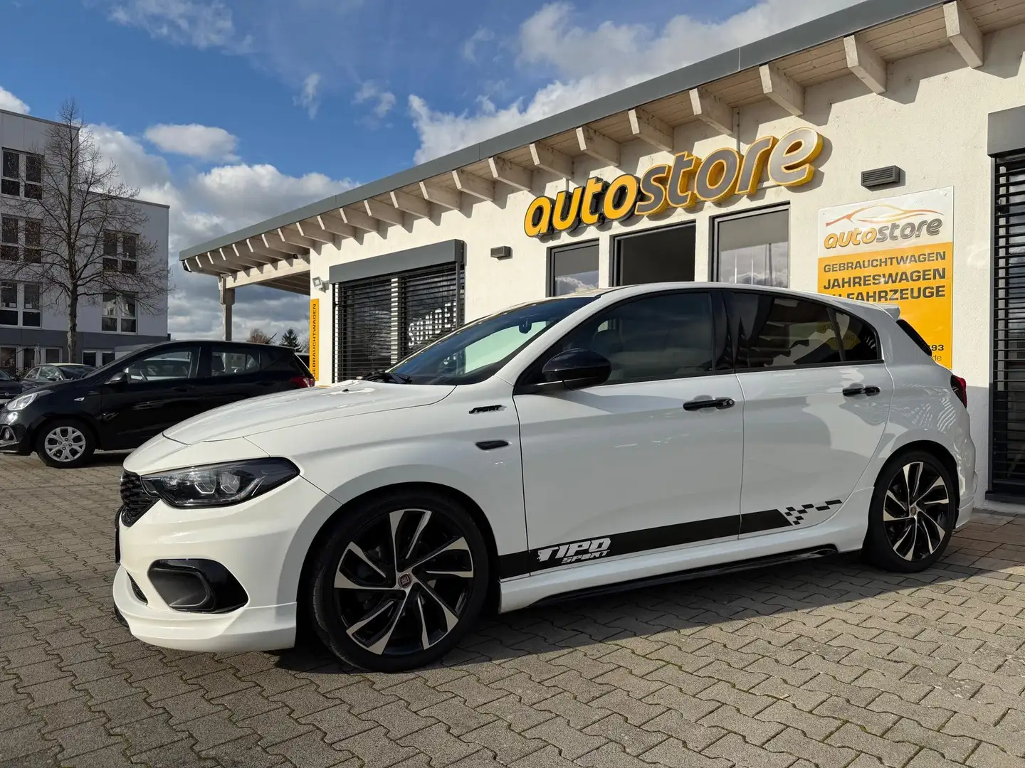 Fiat Tipo 5-Türer 1.4 T-Jet Sport Start&Stop 88 kW (120 P... Blanco - 1