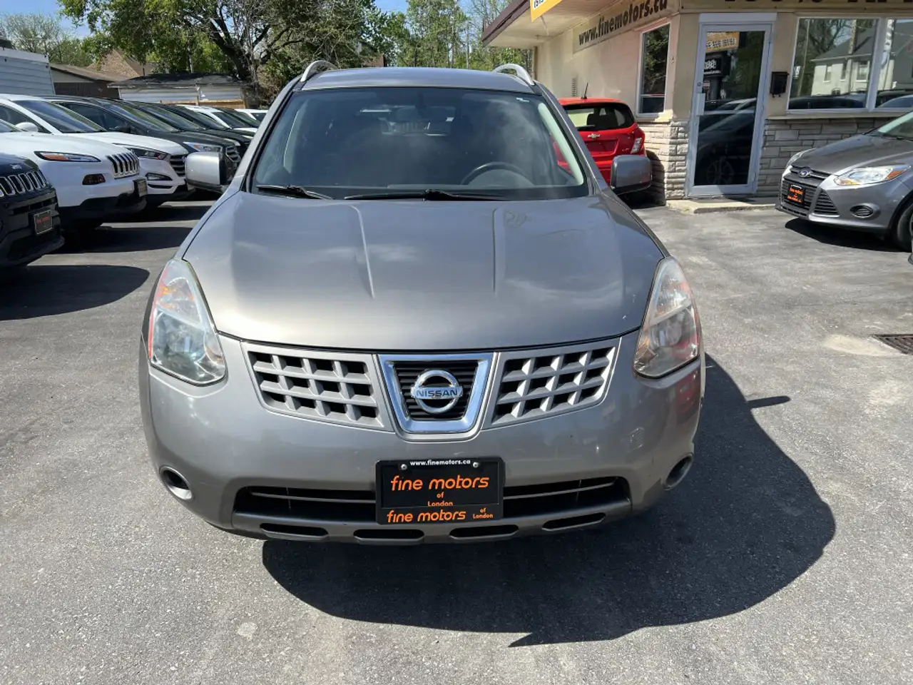Nissan Rogue снимка Nissan Rogue