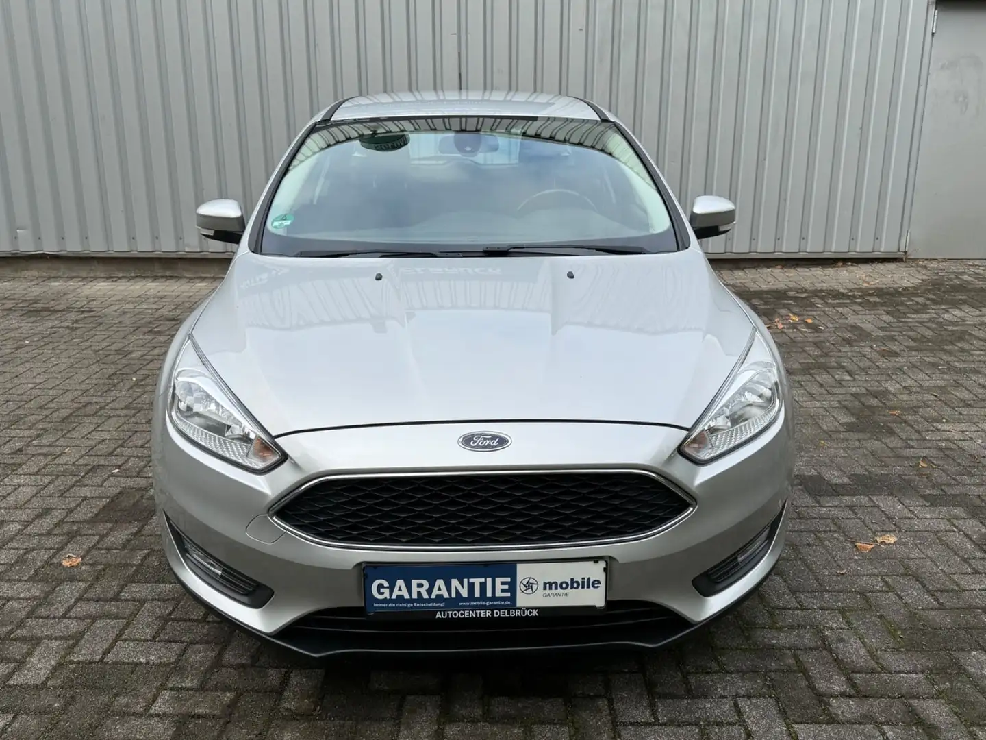 Ford Focus Turnier Business Silber - 2