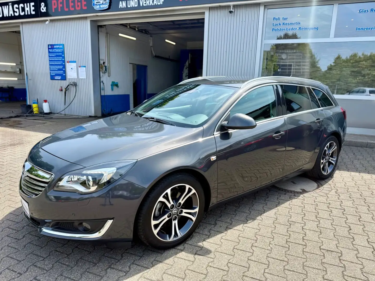 Opel Insignia A Sports Tourer Innovation *erste Hand* Grau - 1
