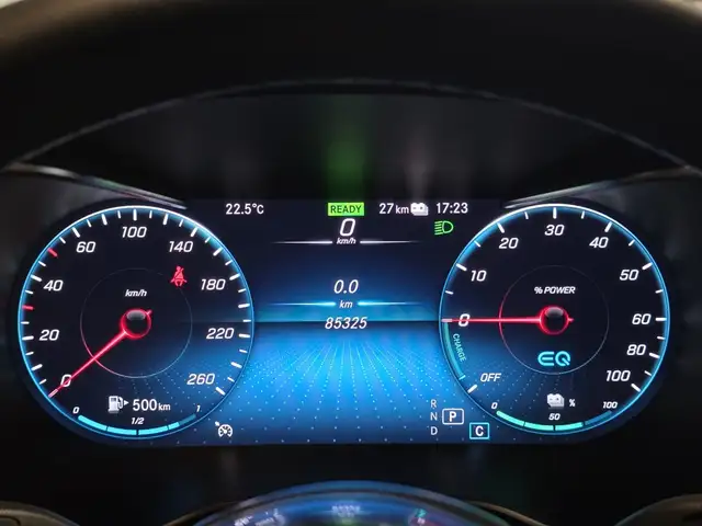 Mercedes-Benz GLC view 27