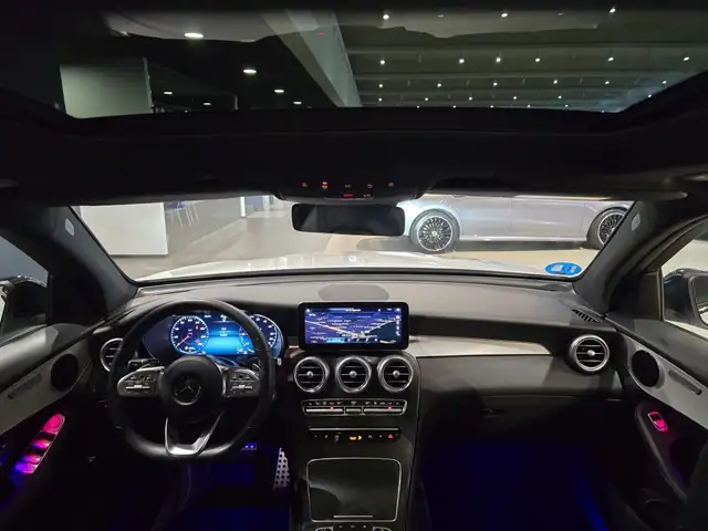 Mercedes-Benz GLC view 23