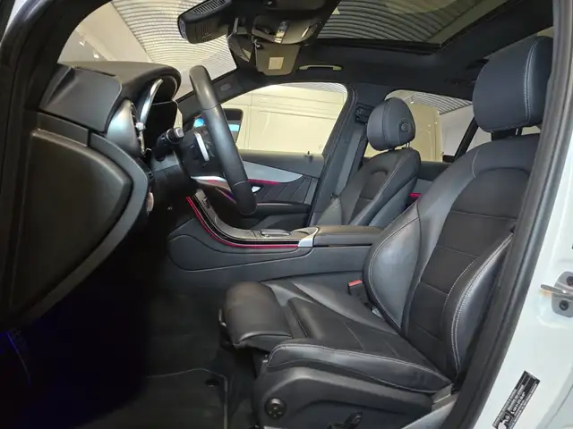 Mercedes-Benz GLC view 18