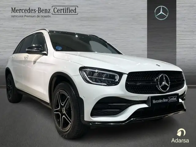 Mercedes-Benz GLC view 3