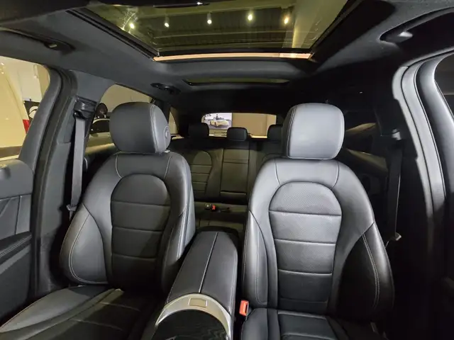 Mercedes-Benz GLC view 19