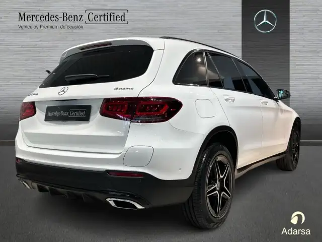 Mercedes-Benz GLC view 2