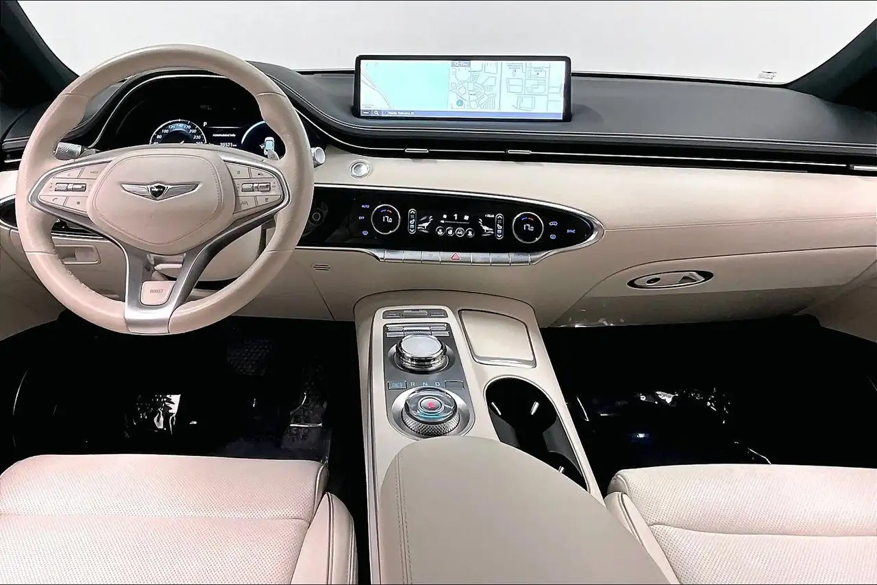Genesis GV70 снимка Genesis GV70