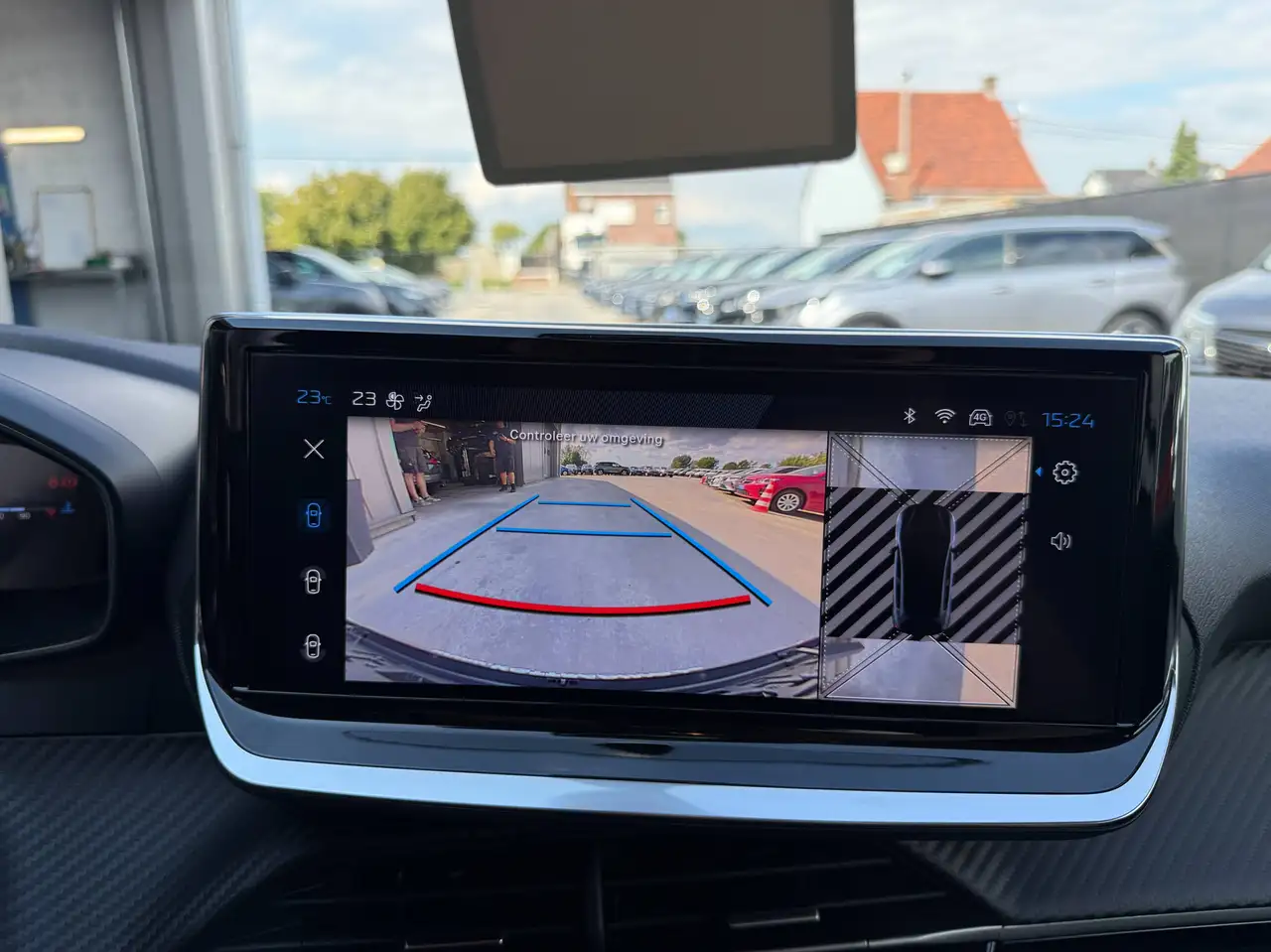 Peugeot 208 1.2i TURBO 360 CAMERA DODE HOEK NAVIGATIE LEDER FULL LED CARPLAY, миниатюра 21