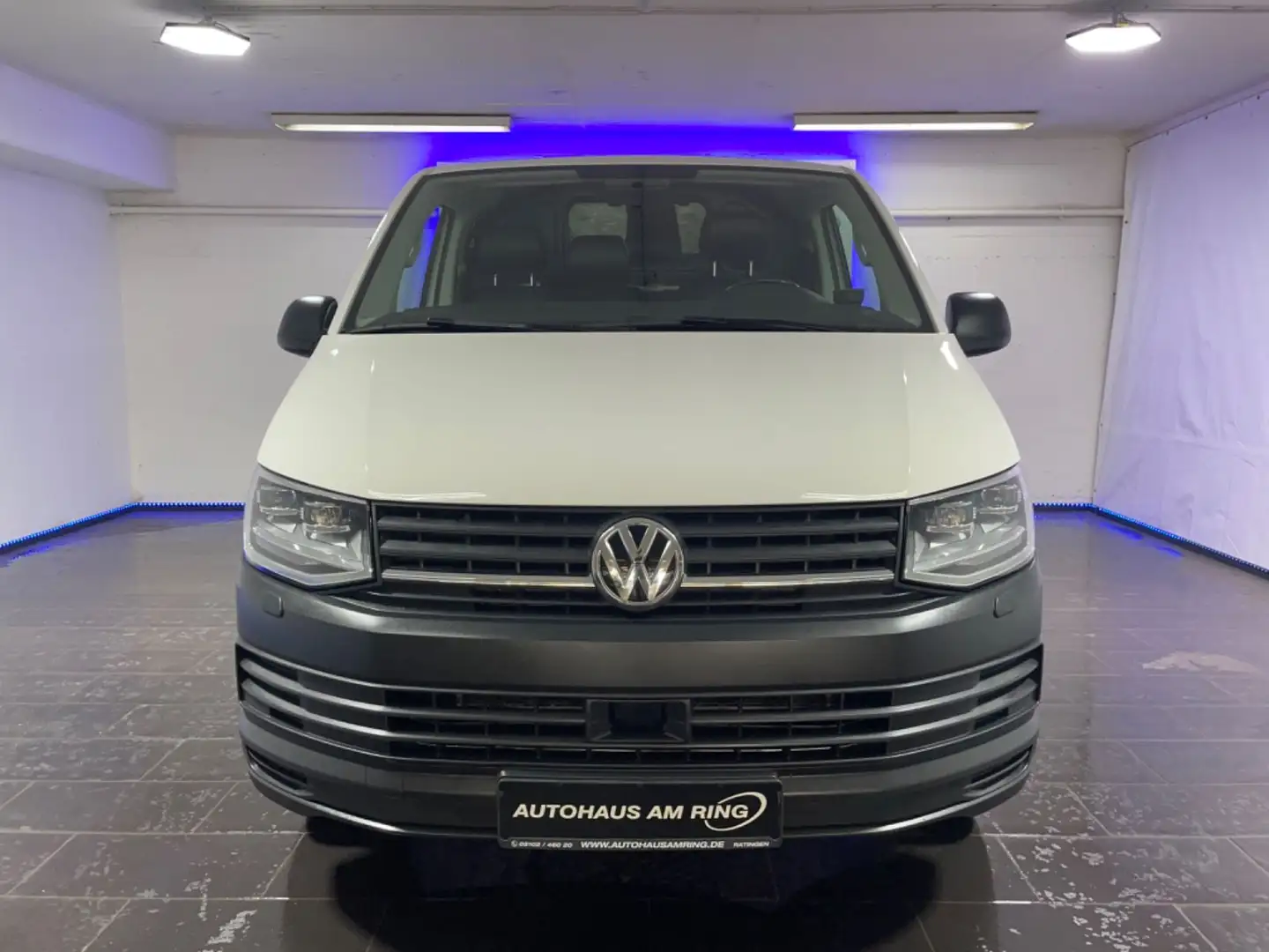 Volkswagen T6 Transporter Kasten lang DSG STANDHZG LED NAVI Weiß - 1