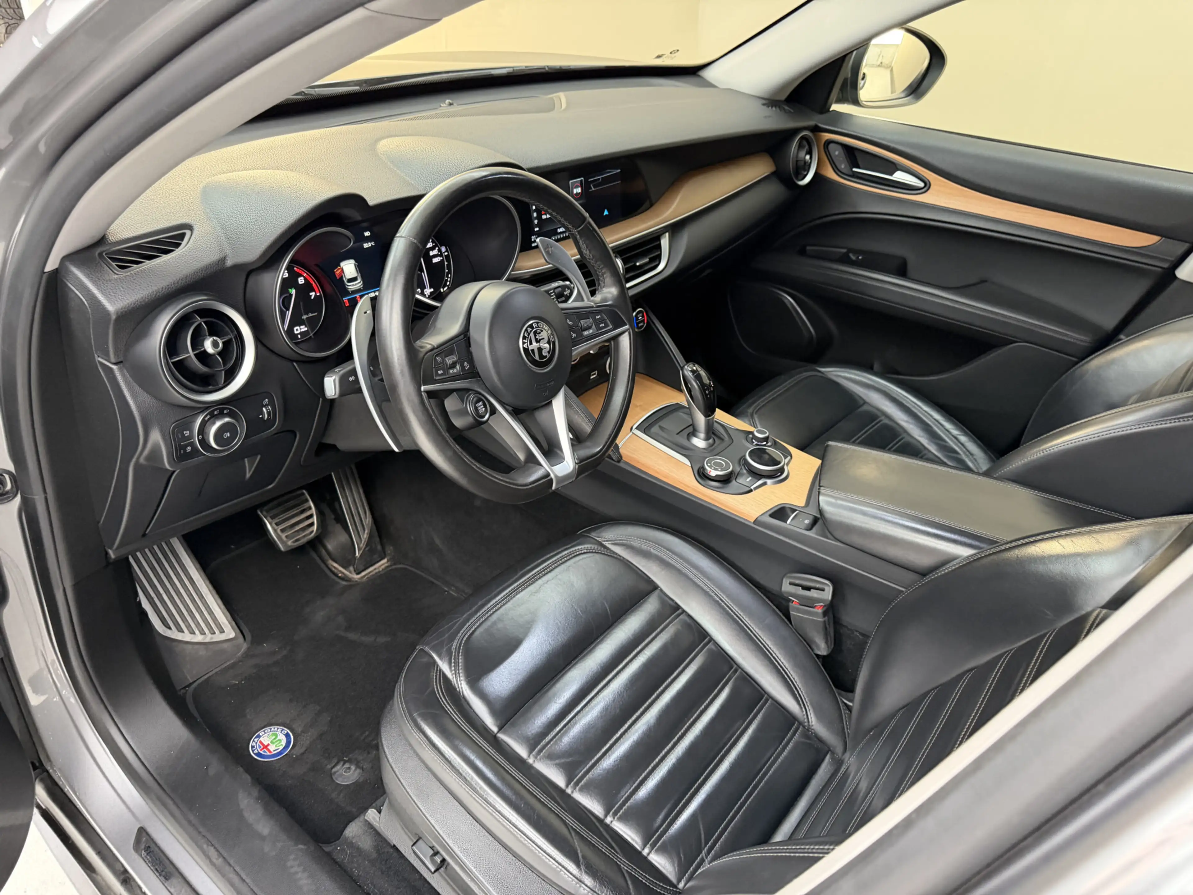 Alfa Romeo Stelvio 2.0 T AWD First Edition, 280Pk, 2017, 2de eigenaar — photo 6