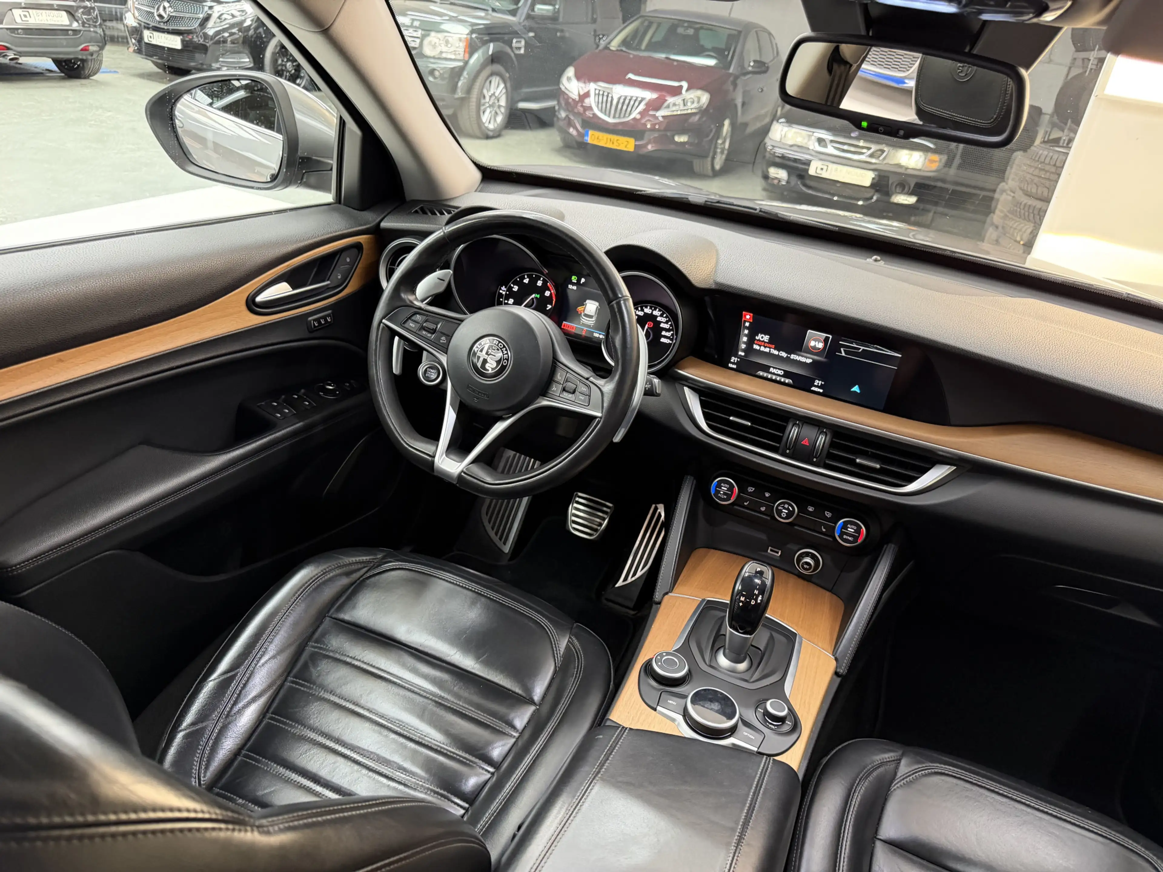 Alfa Romeo Stelvio 2.0 T AWD First Edition, 280Pk, 2017, 2de eigenaar — photo 4