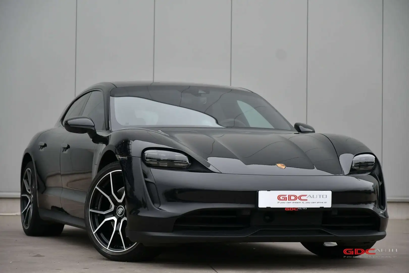 Porsche Taycan 4S Sport Turismo l Pano l Sport Chrono Package Noir - 1