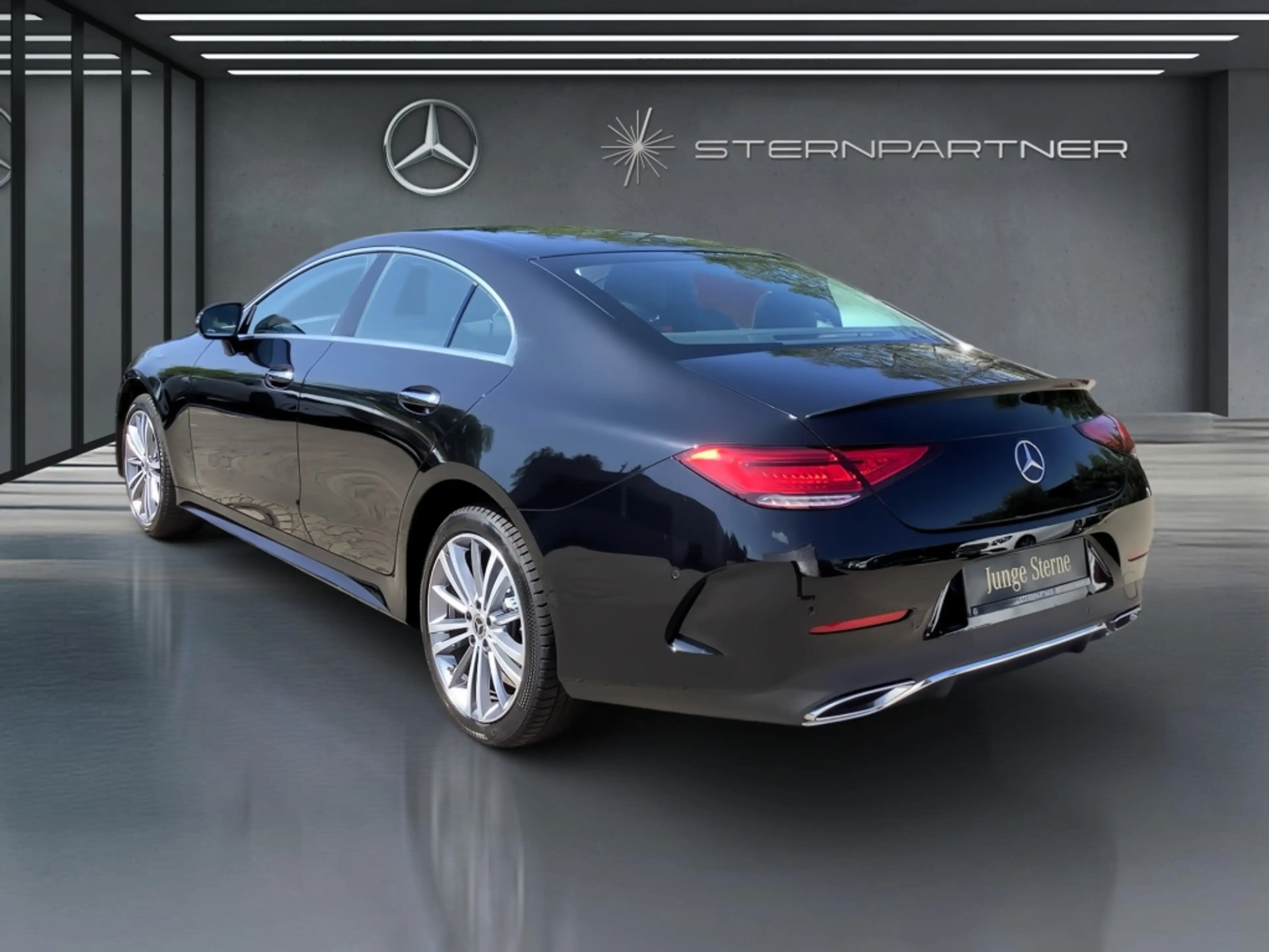Mercedes-Benz CLS 300 d 4M AMG+Avantgarde+MBUX+Memory+Ambiente — photo 3