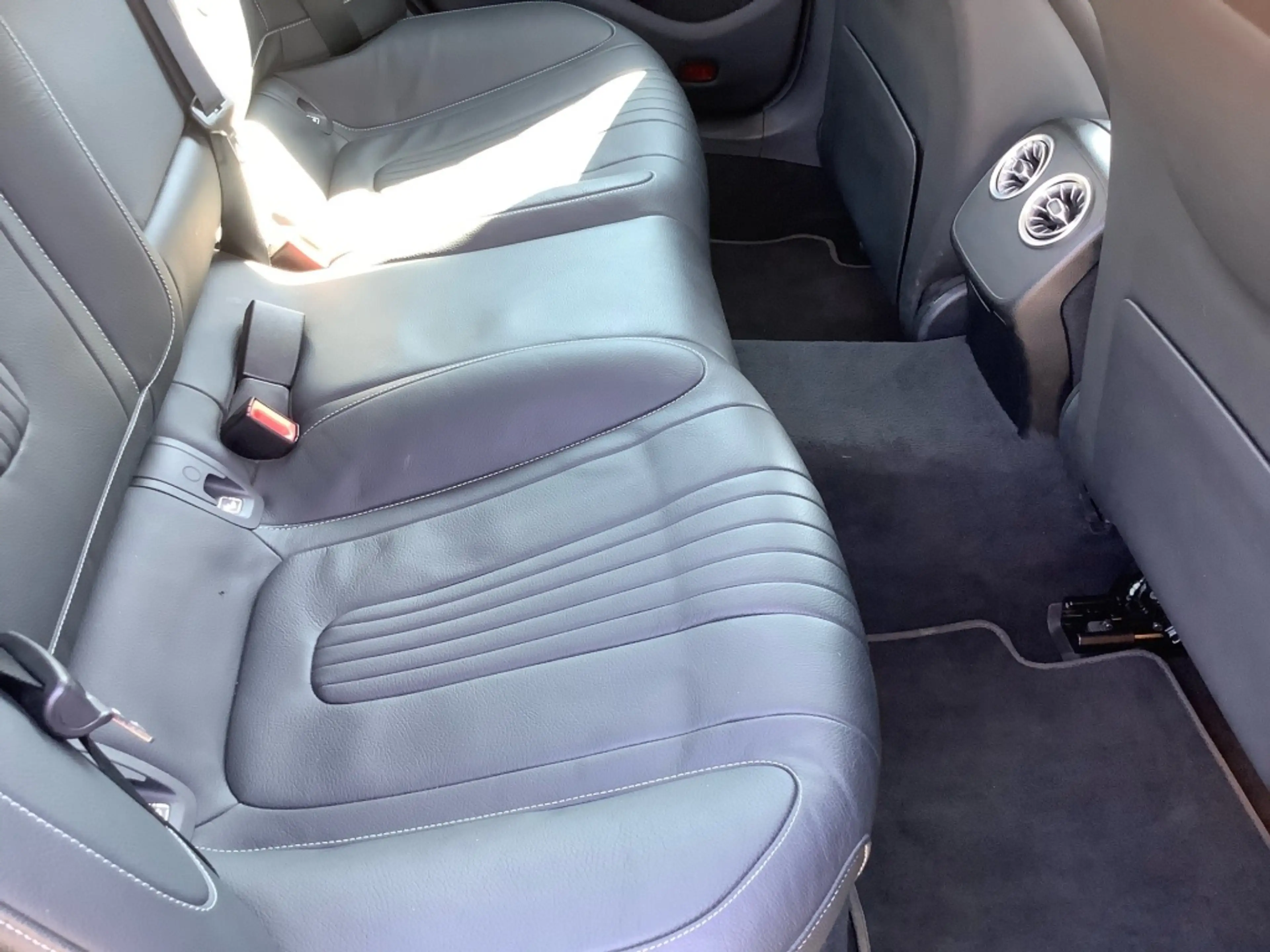 Mercedes-Benz CLS 300 d 4M AMG+Avantgarde+MBUX+Memory+Ambiente — photo 12