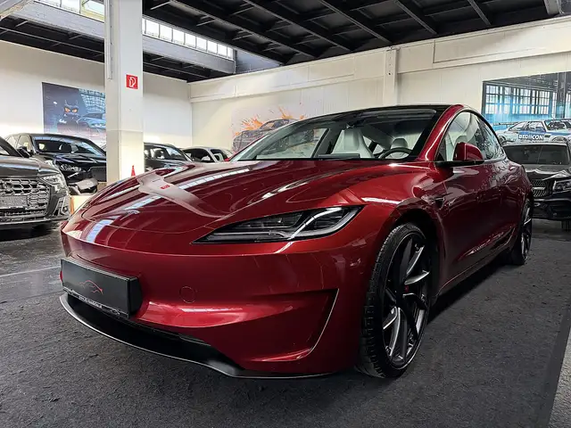 Tesla Model 3 Performance AWD * 1 BESITZ * FINANZIERUNG *