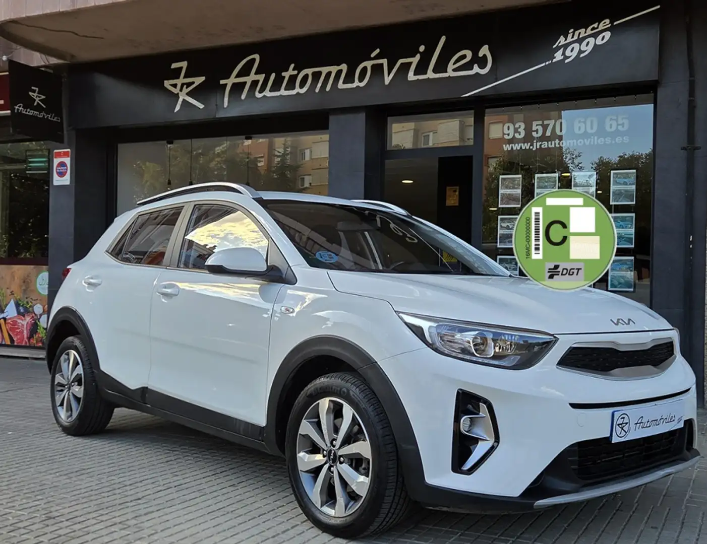 Kia Stonic 1.2 DPi Concept Blanco - 1