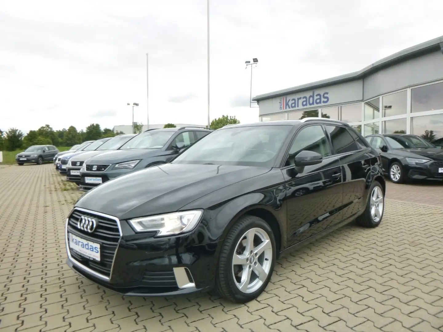 Audi A3 Sportback 35 TDI sportNAV/KAM/ACC/LED/SHZ Noir - 1