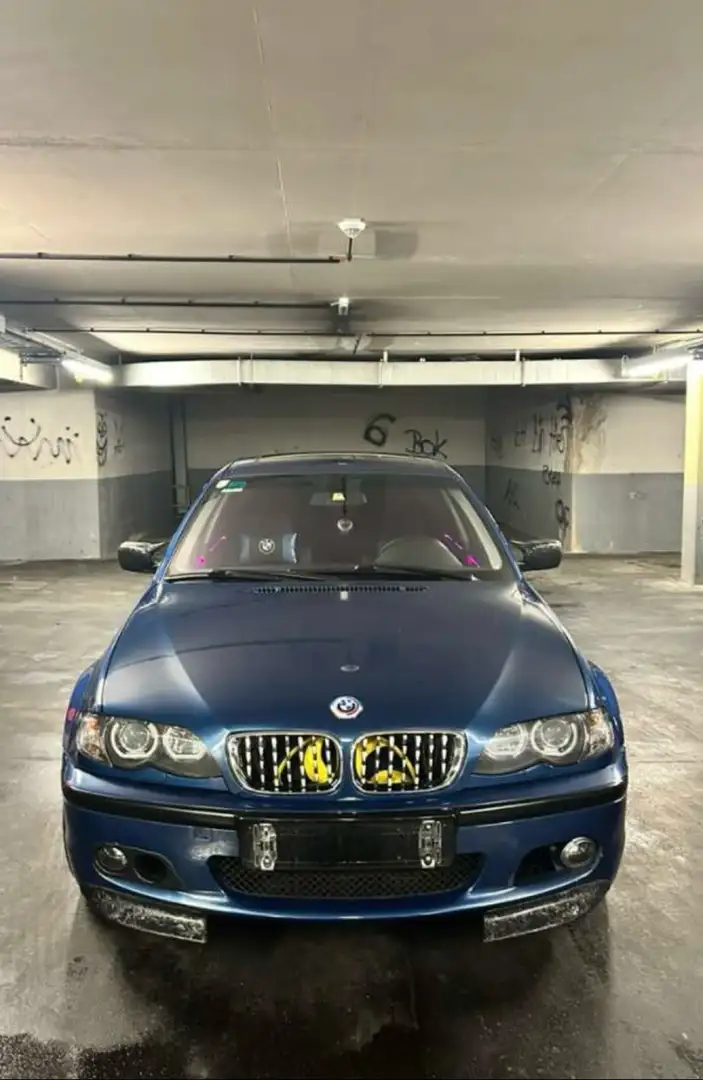 BMW 320 320d Österreich-Paket Aut. Blau - 2