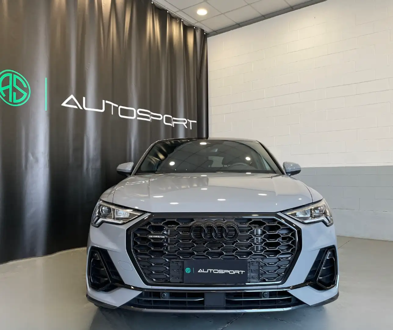 Audi Q3 SPB 35 TDI S tronic S line edition Grigio - 2