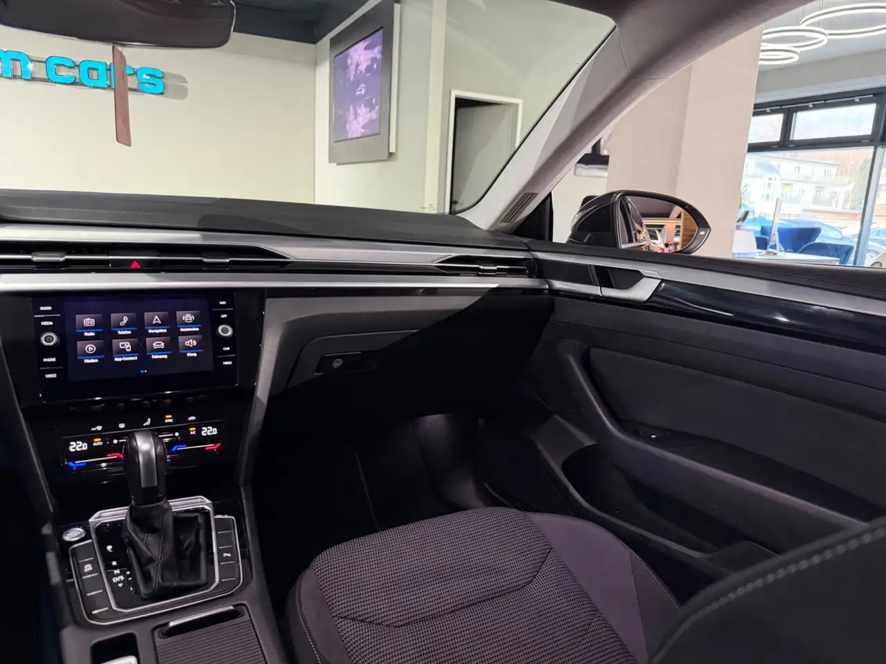 Volkswagen Arteon R-Line 2,0 TDI DSG / VIRTUAL TACHO / Navi / TOP Bild 21