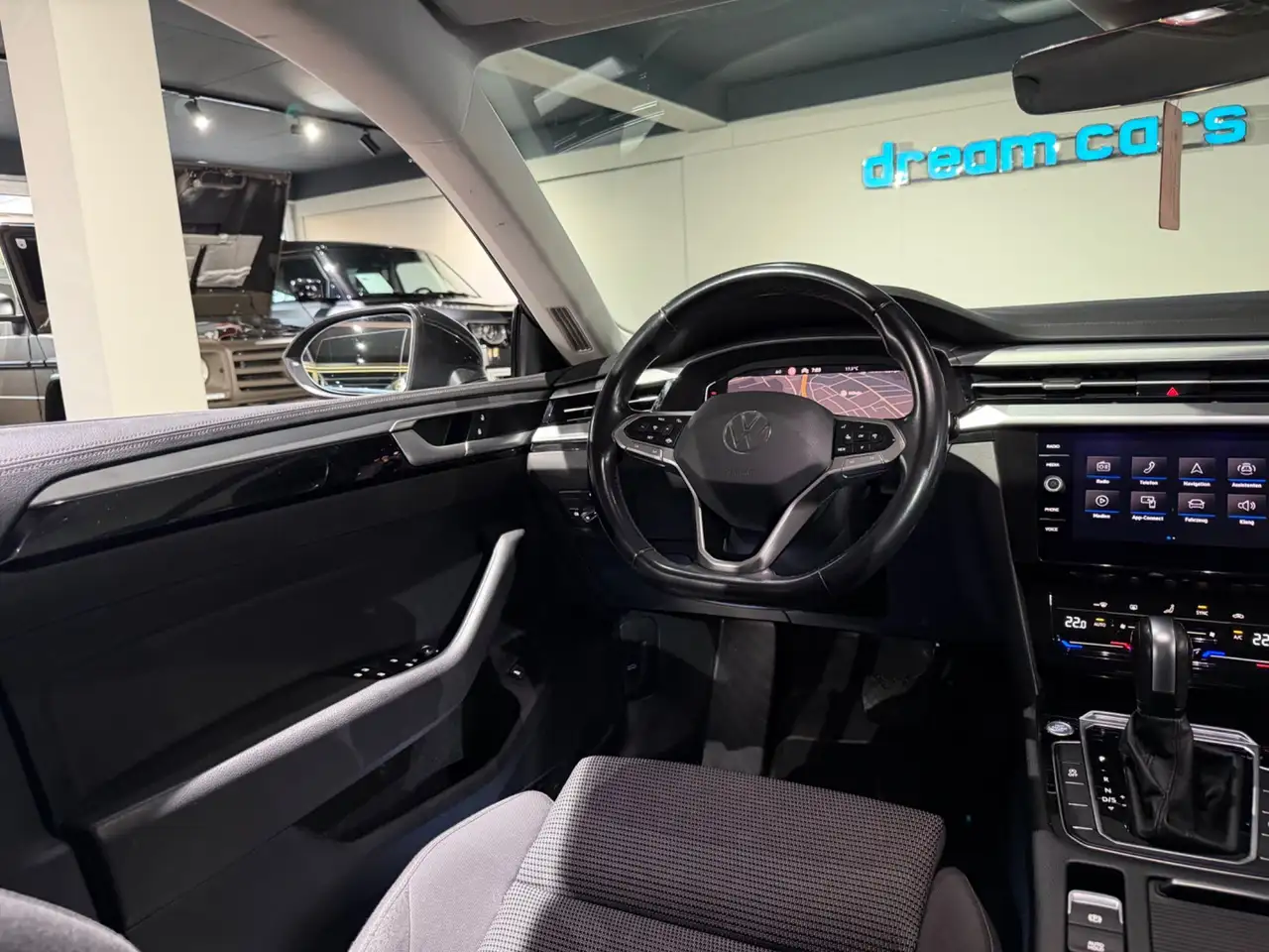 Volkswagen Arteon R-Line 2,0 TDI DSG / VIRTUAL TACHO / Navi / TOP Bild 20