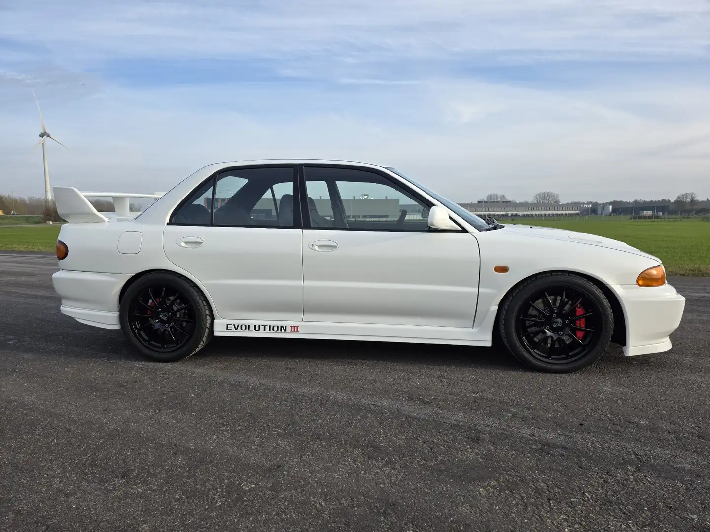Mitsubishi Lancer Evolution III RS White - 2