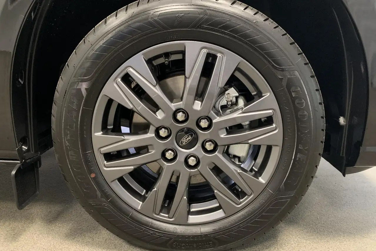 Ford E-Transit 2026
