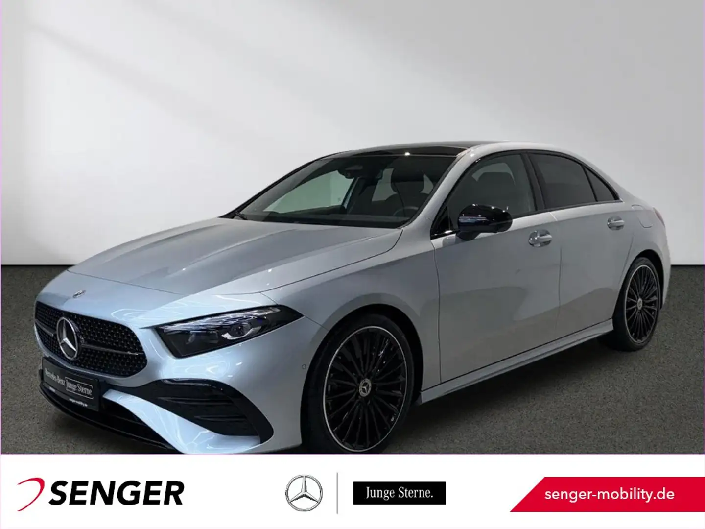 Mercedes-Benz A 250 4M Limousine AMG Panorama Multibeam AHK Plateado - 1