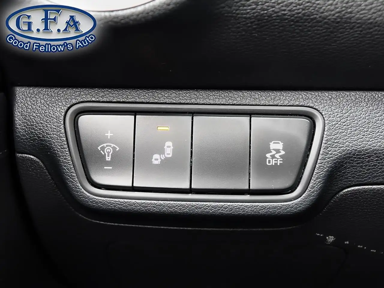 Kia Forte снимка Kia Forte