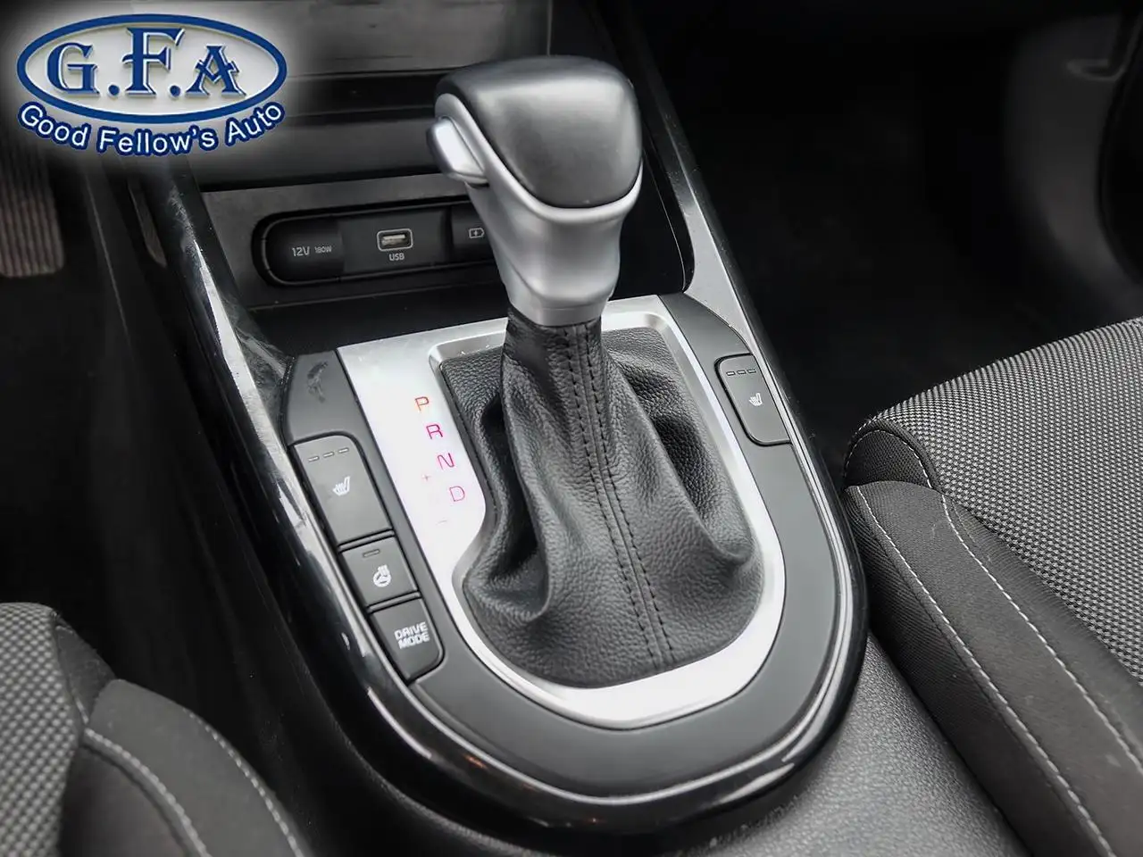 Kia Forte снимка Kia Forte