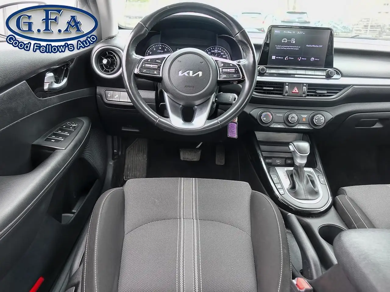 Kia Forte снимка Kia Forte