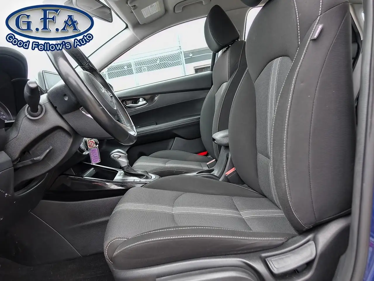 Kia Forte снимка Kia Forte
