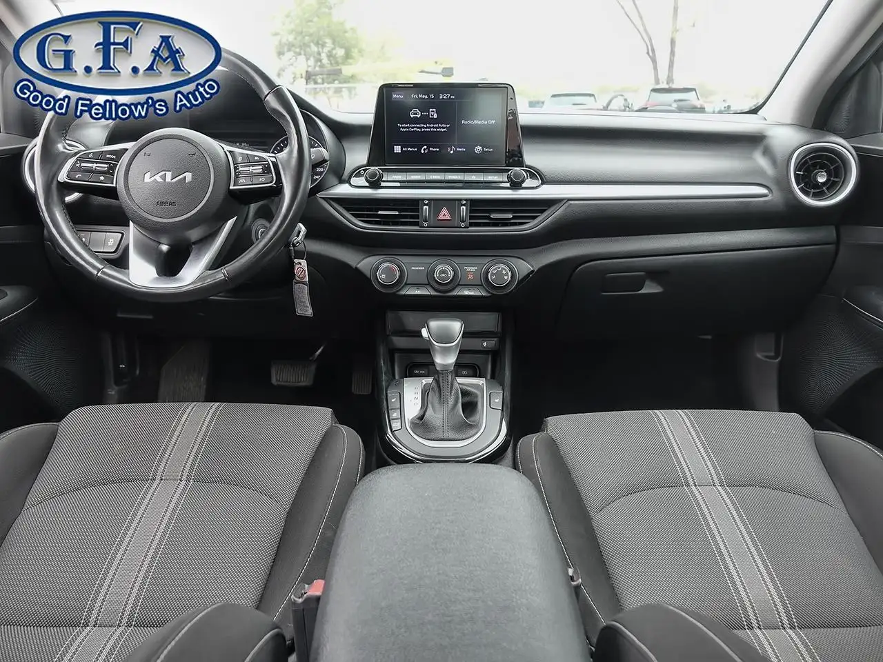 Kia Forte снимка Kia Forte