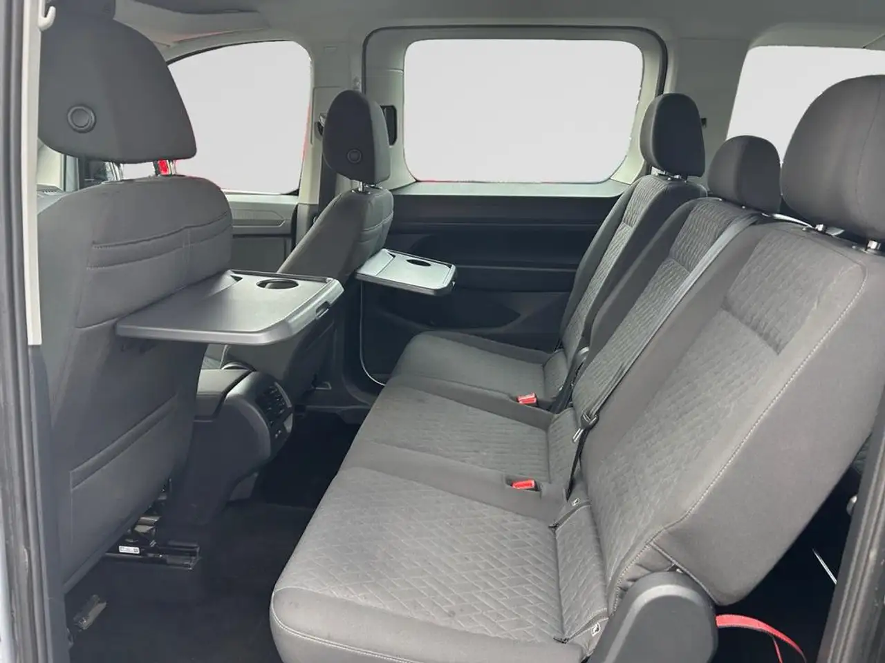 Volkswagen Caddy Caddy Maxi Life 2,0 l TDI EU6 90 kW DSG7 Empattement Long 6