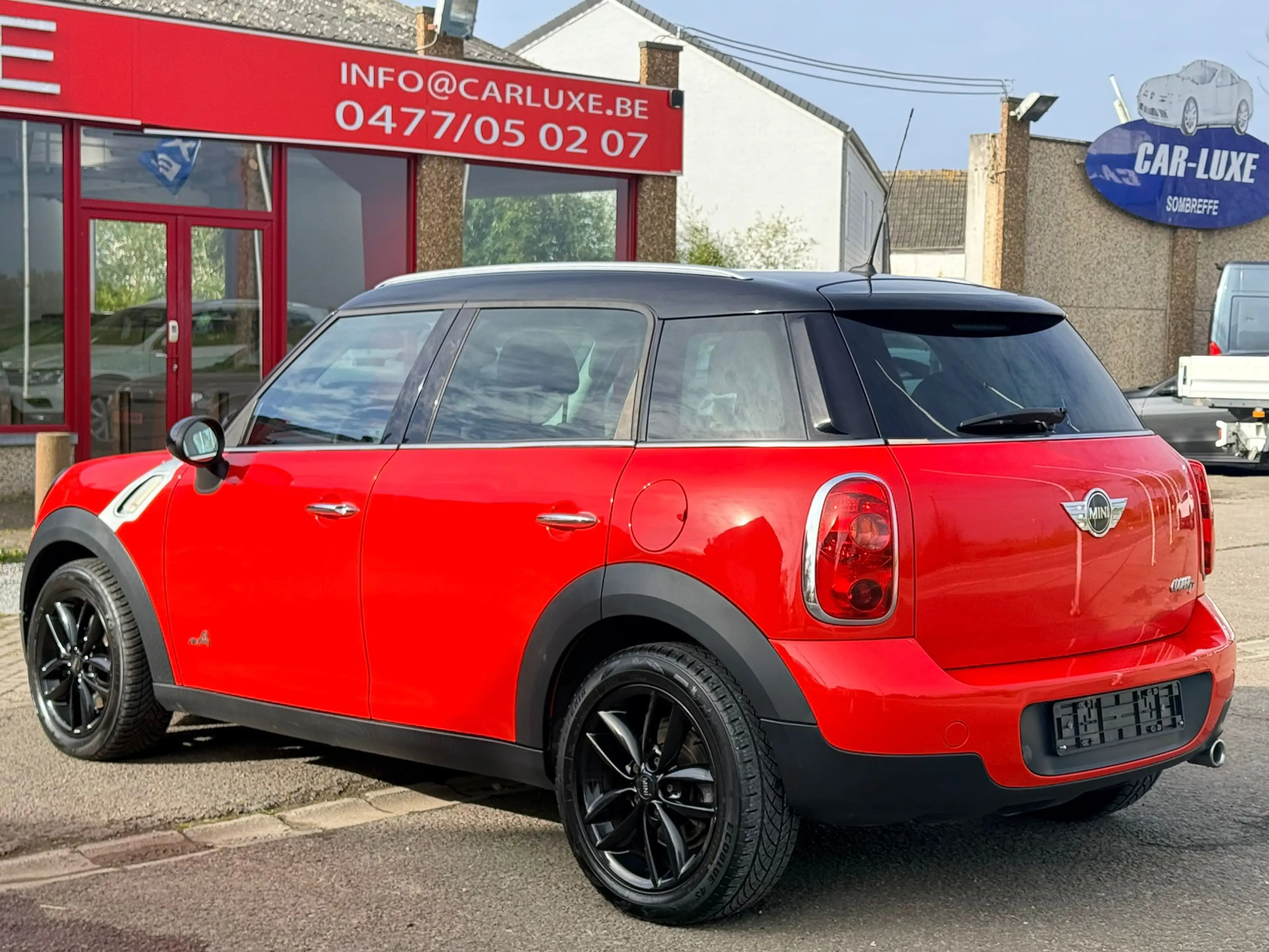 MINI Cooper D Countryman 1.6D 112CV  4X4 XENON LED  CUIR CLIM 17" — photo 3