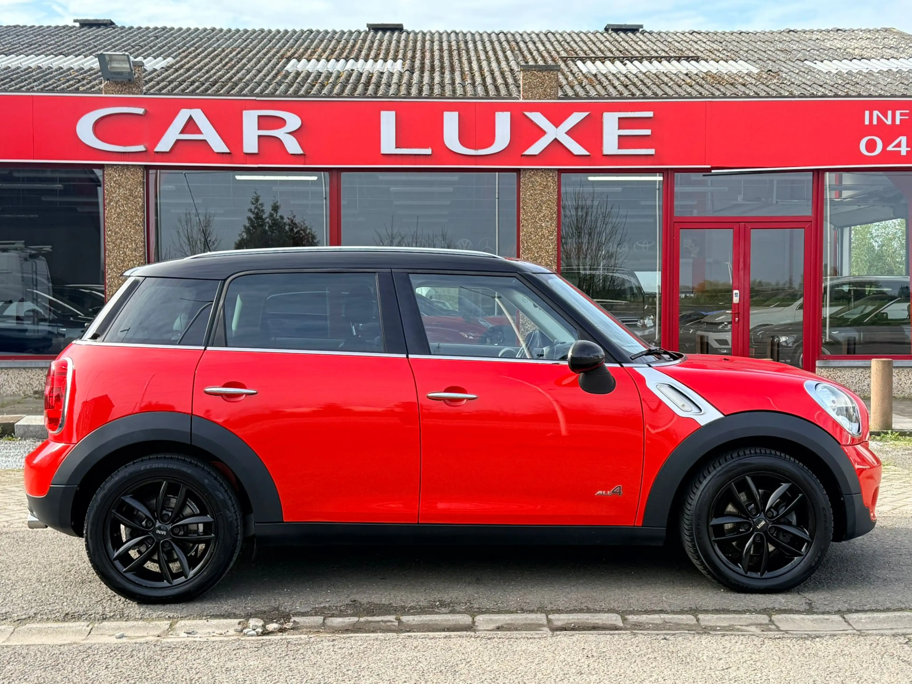 MINI Cooper D Countryman 1.6D 112CV  4X4 XENON LED  CUIR CLIM 17" — photo 6