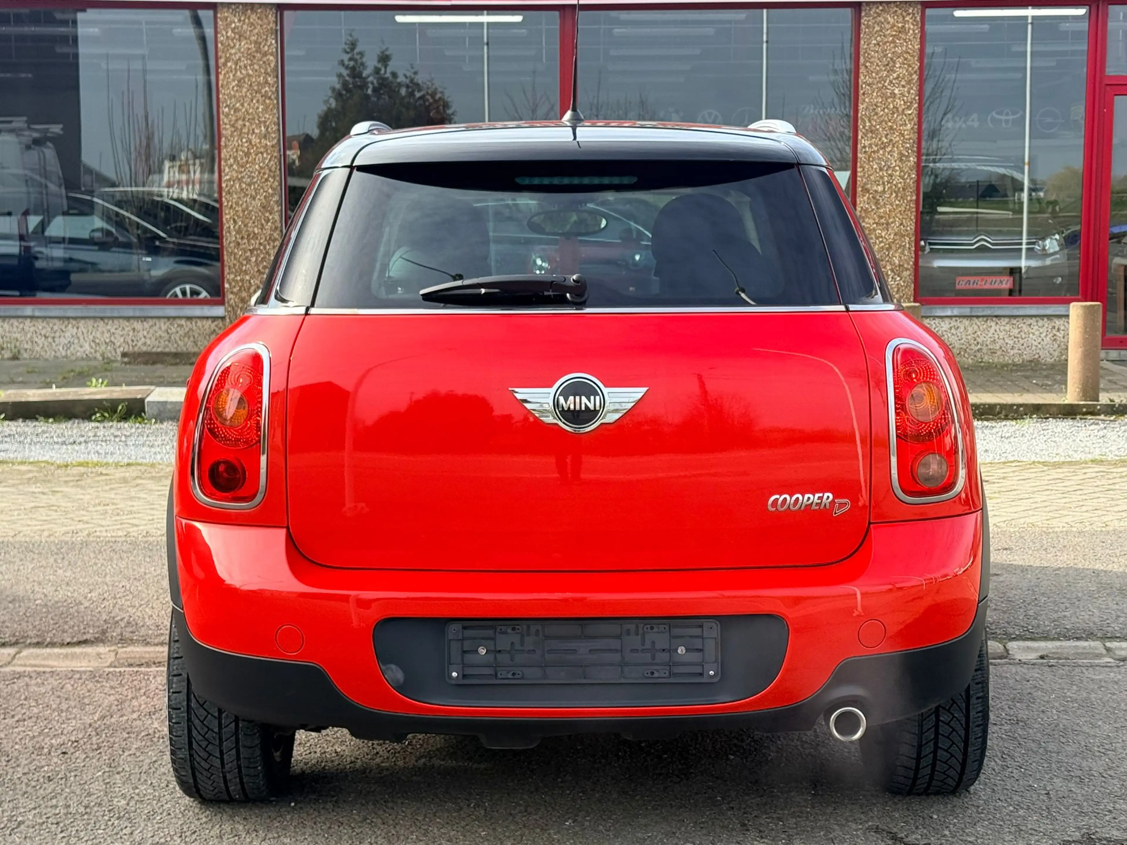 MINI Cooper D Countryman 1.6D 112CV  4X4 XENON LED  CUIR CLIM 17" — photo 4