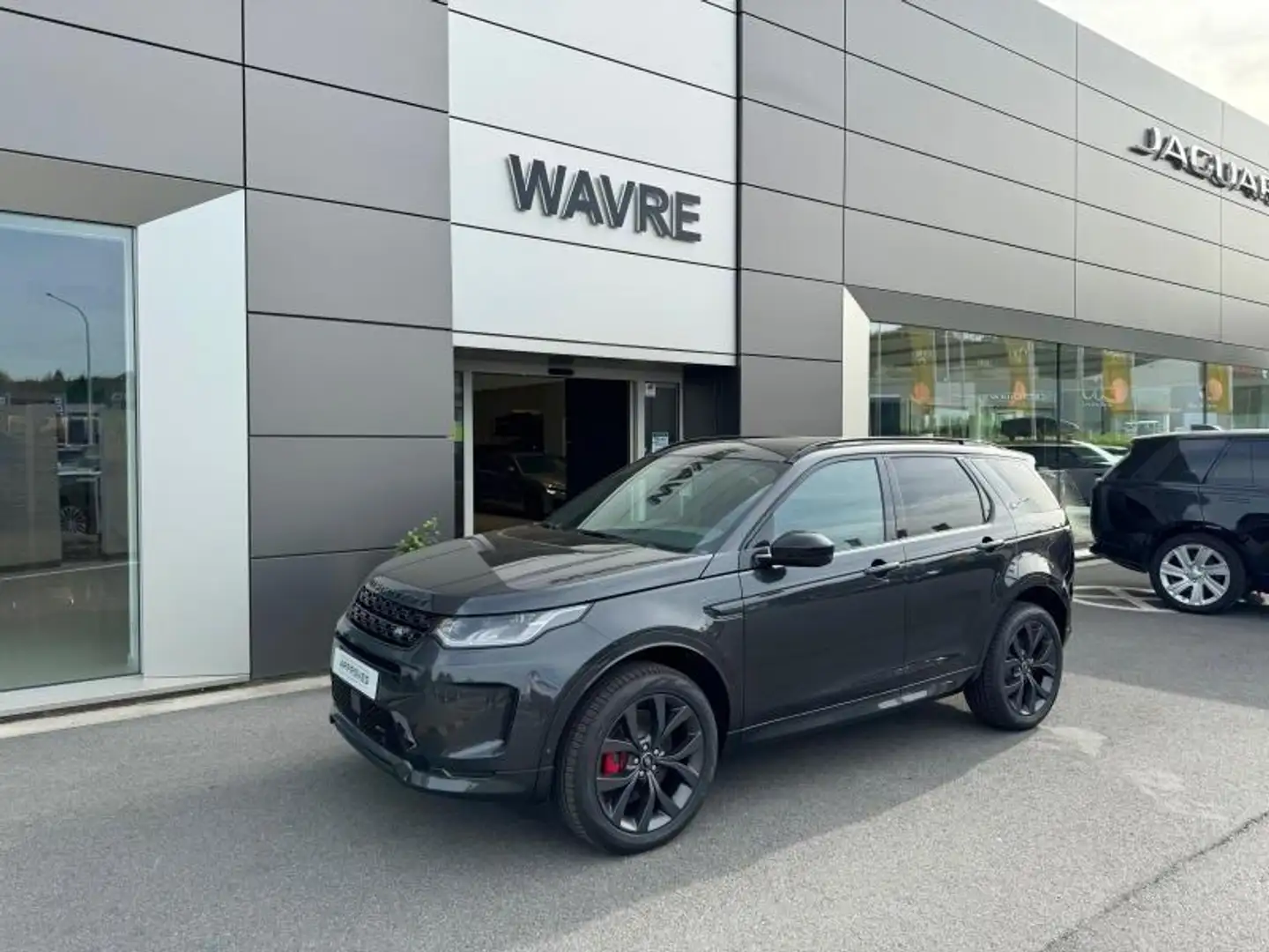 Land Rover Discovery Sport SE R-Dyn - 7 places - AVRIL Grau - 1