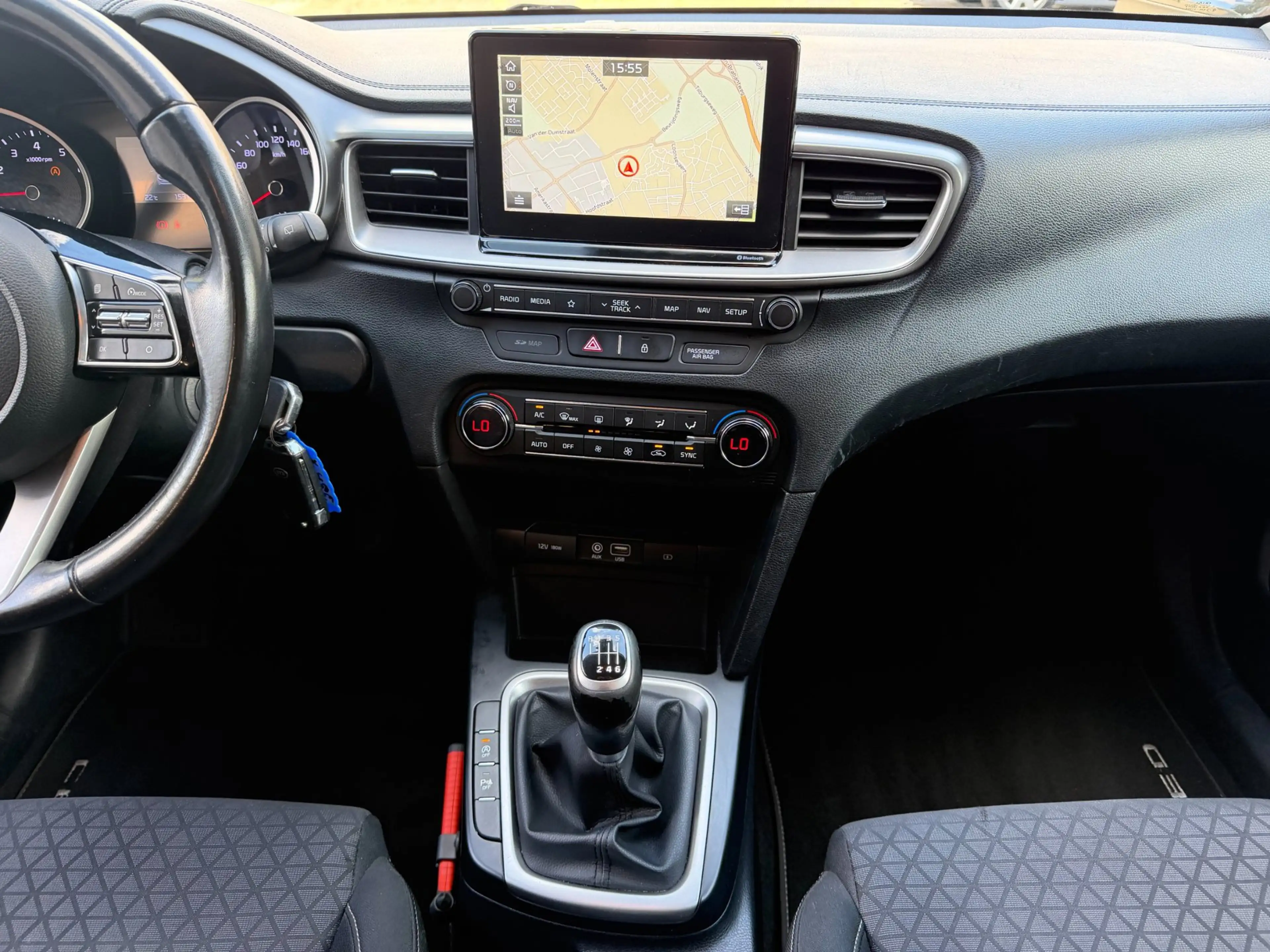 Kia Ceed / cee'd 1.0 T-GDi DynamicLine|Dealer O.H. — photo 14